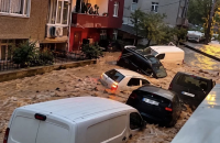 At least four dead as Istanbul suffers worst floods in more than 80 years