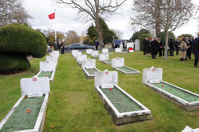 Turkish Naval Cemetery, at the Haslar Royal Naval Cemetery. Photo: Abdullah Gül during 2011 state visit to UK