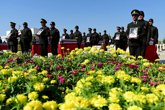 Tochni_funeral_military-service2_15Aug16